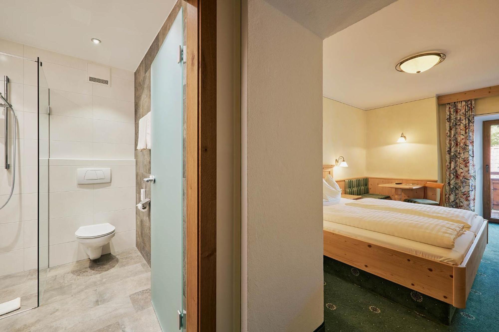 Gasthaus Hotel Oberwirt Ebbs Exteriér fotografie